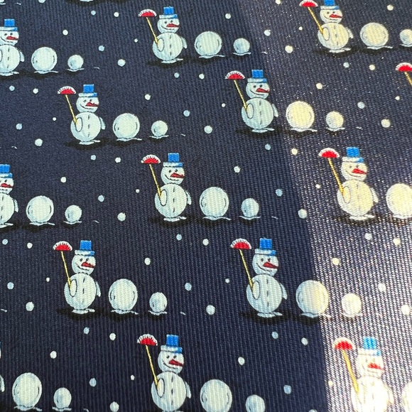 Salvatore Ferragamo Luxury Men’s Neck Tie 100% Silk Snowmen Holiday - Picture 2 of 6